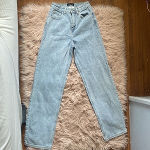 White fox jeans